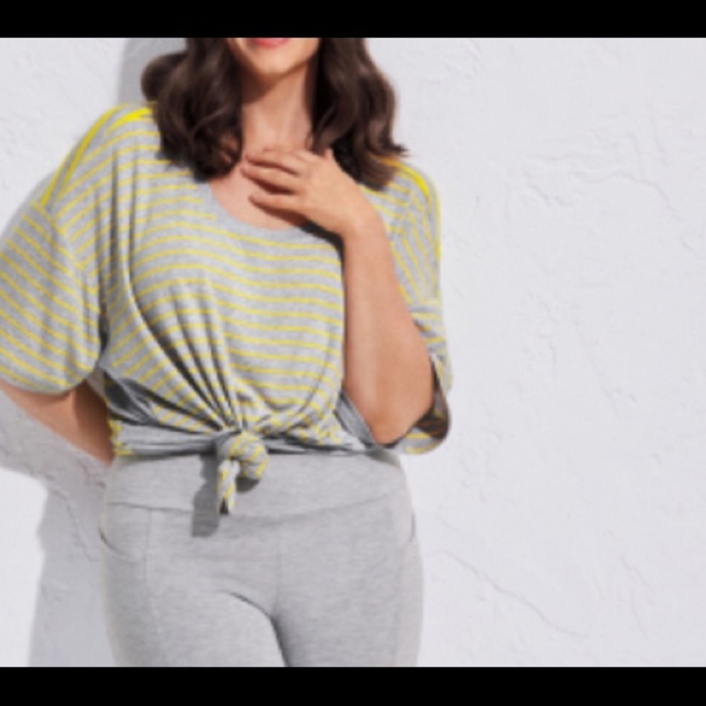 NWT Cabi Cruise Tee